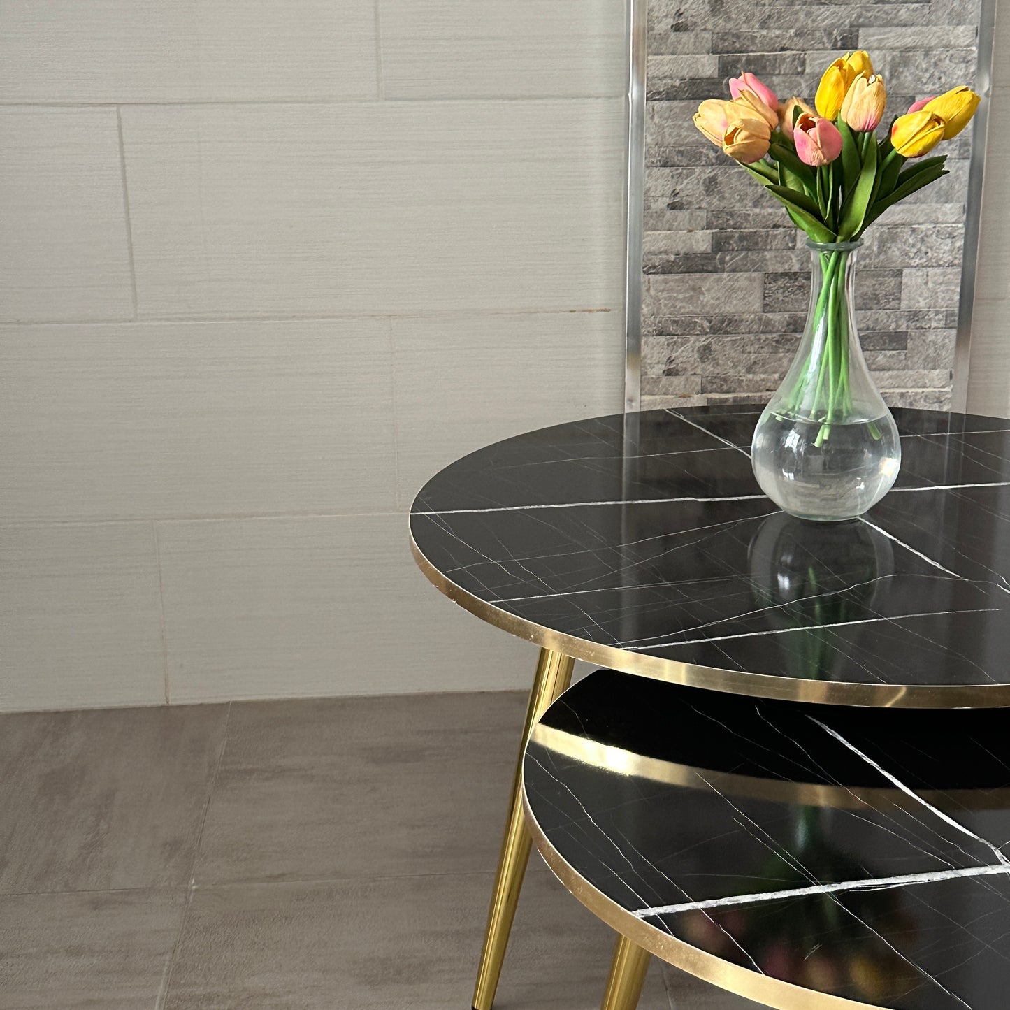 طاولة قهوة رخامية