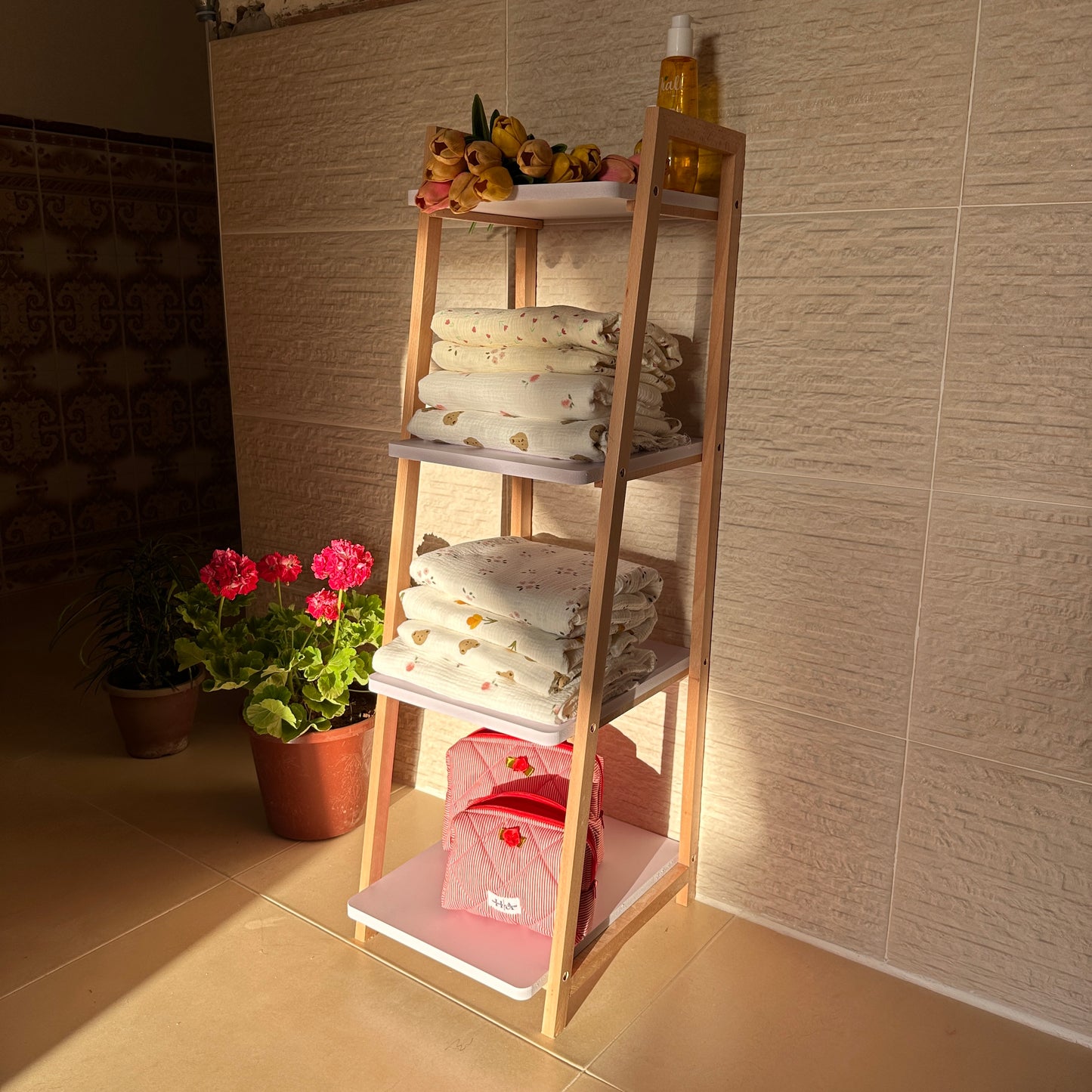 رف من 4 طبقات من خشب الزان وخشب الفوركس