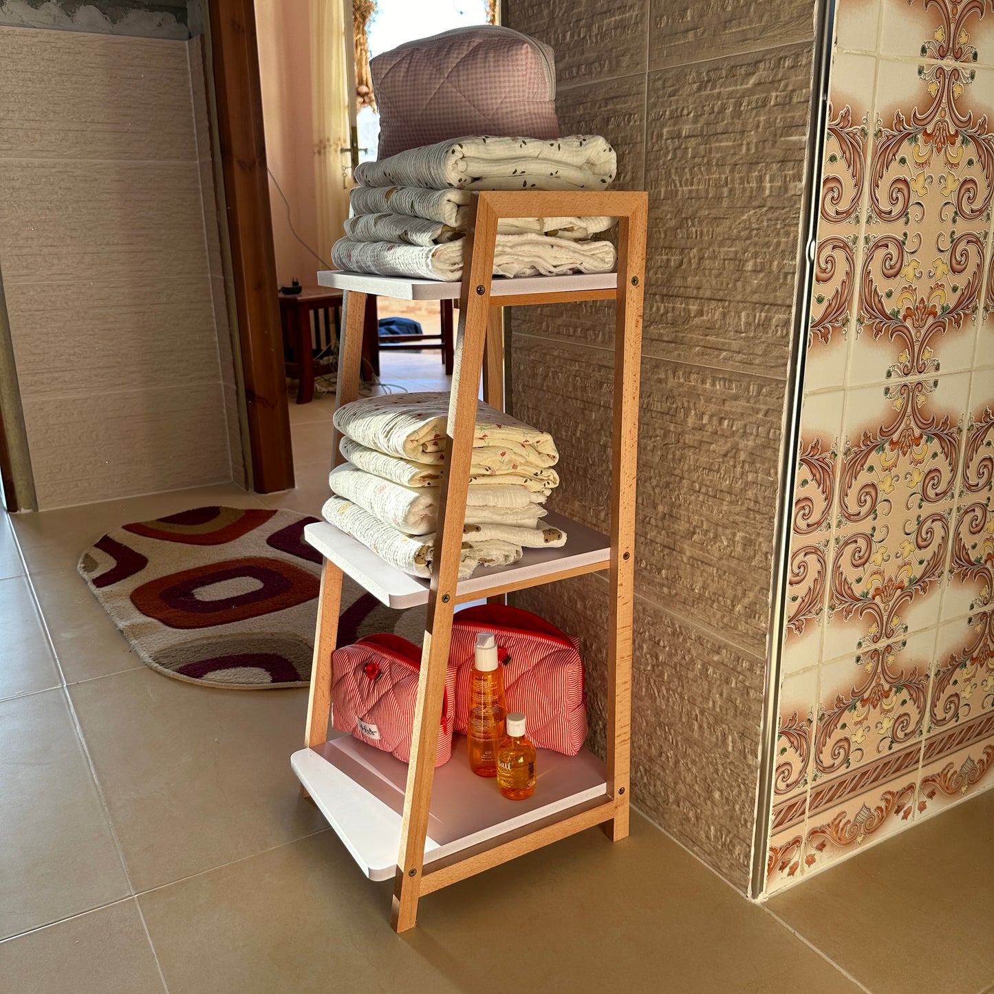 رف من 4 طبقات من خشب الزان وخشب الفوركس