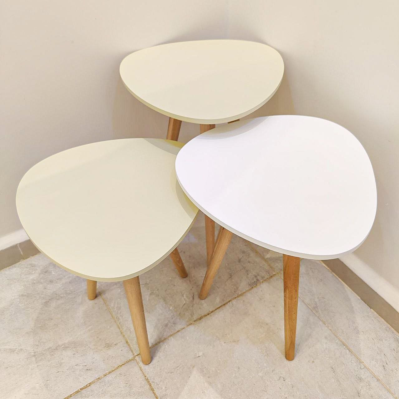 طاولة التعشيش