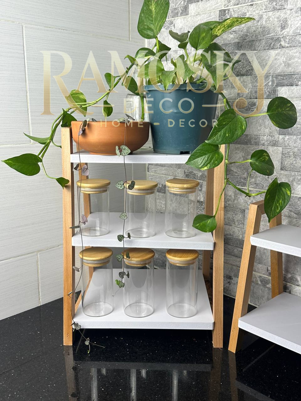 Etagère pour épices