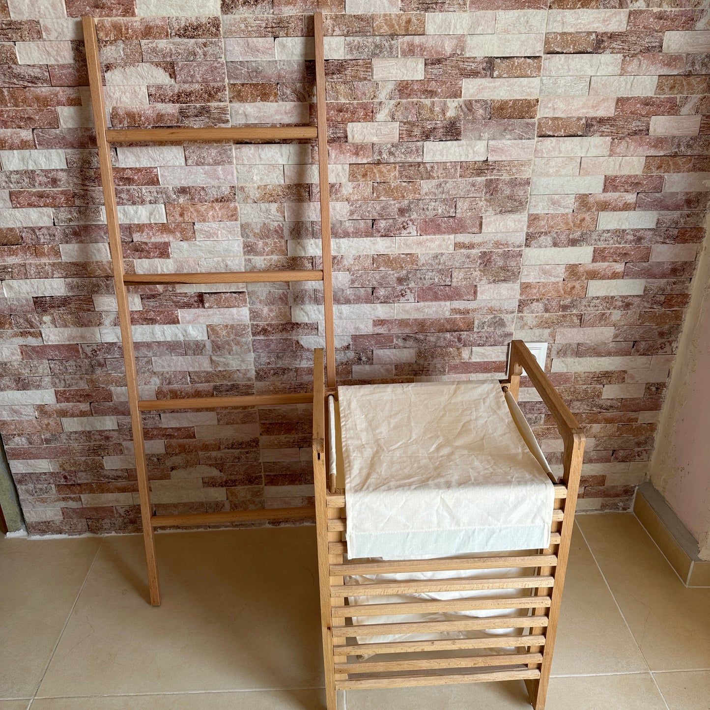 حزمة سلة خشبية + سلم ديكور