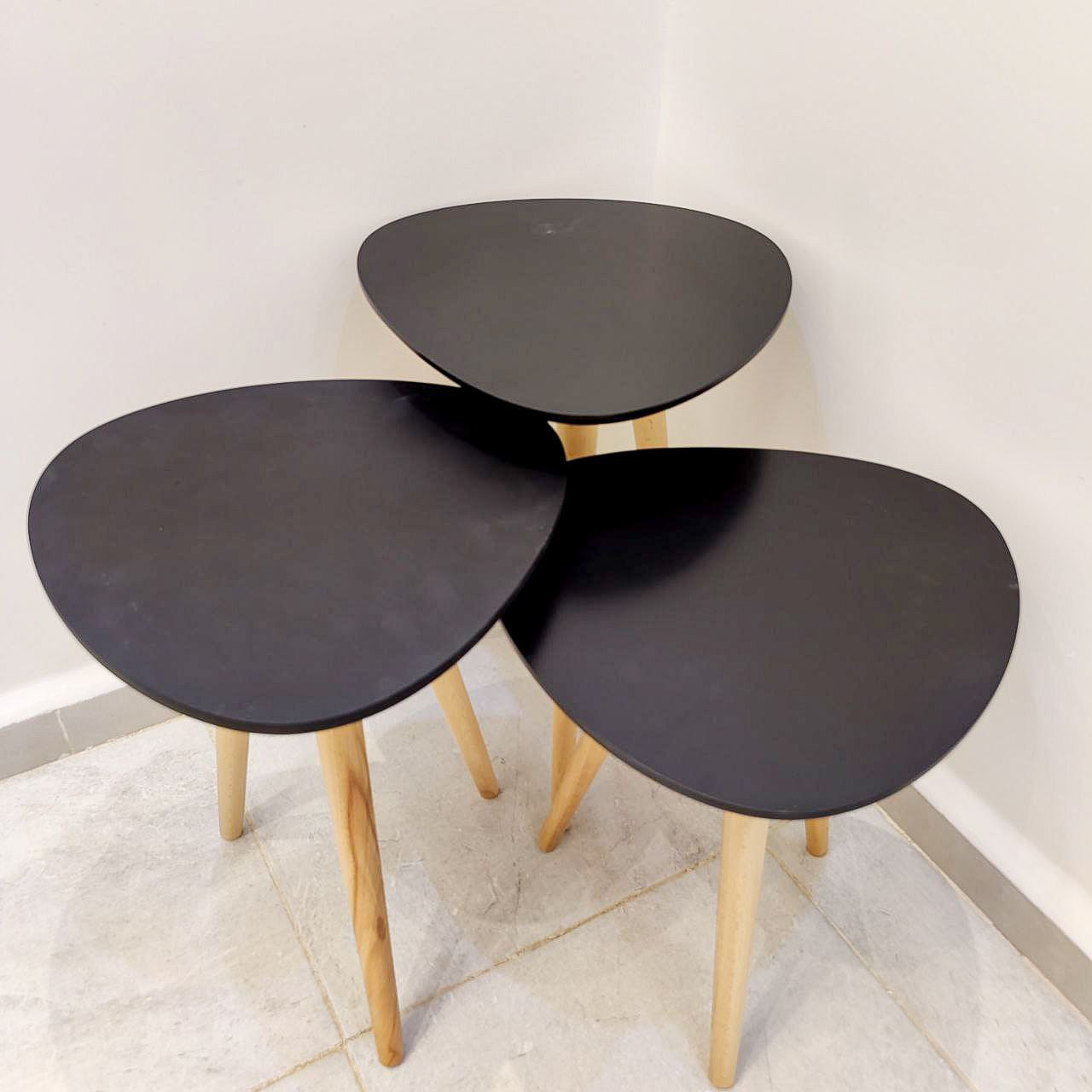 طاولة التعشيش