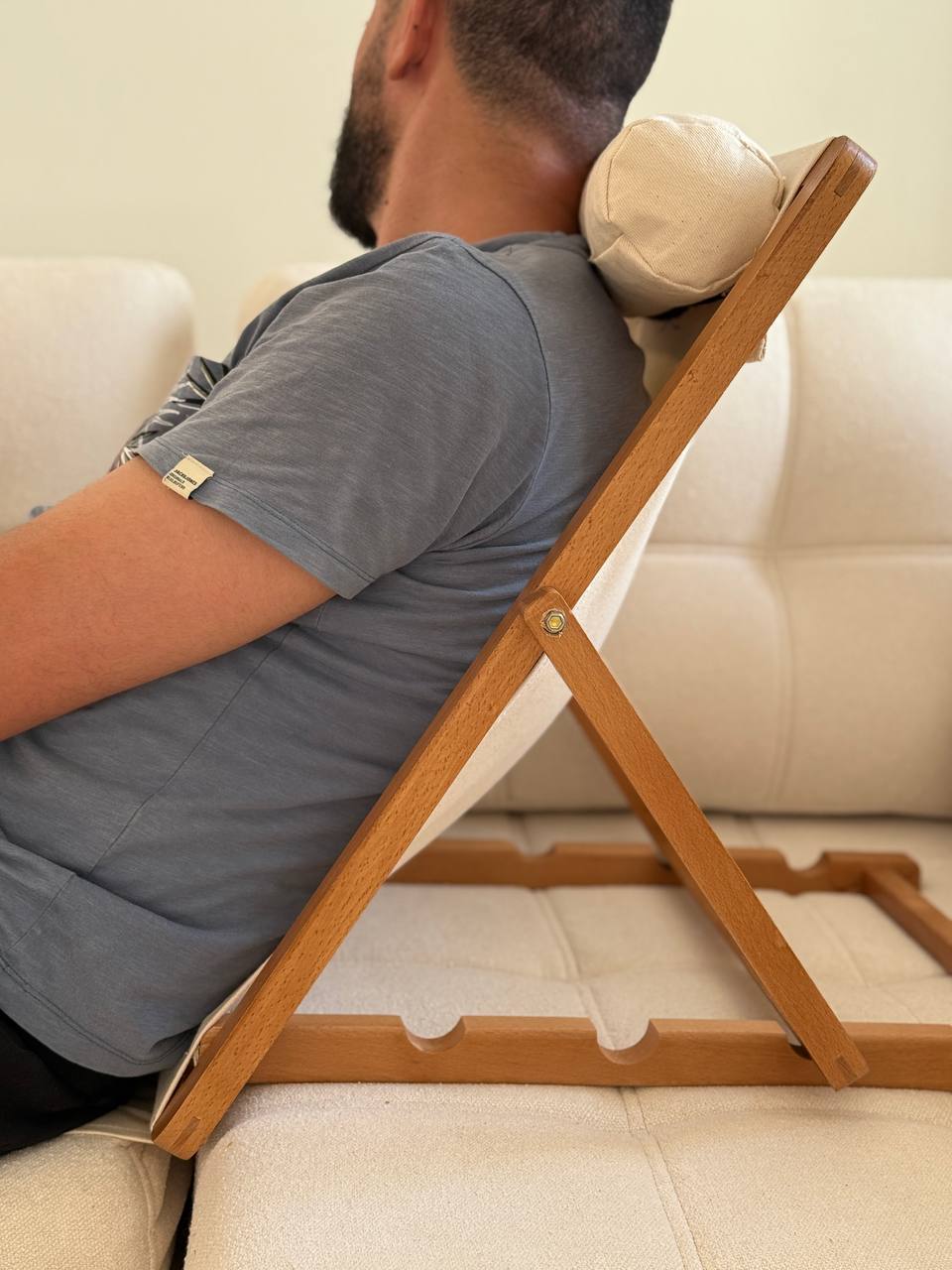 مسند الظهر القابل للطي