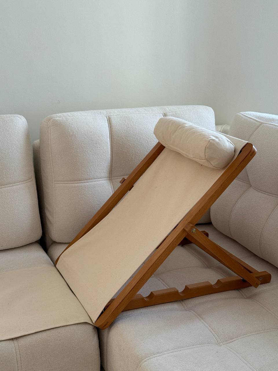 مسند الظهر القابل للطي